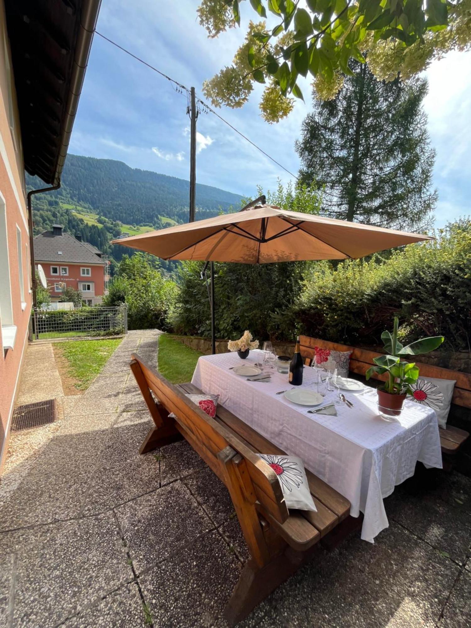 Haus Feldseeblick Feld am See Exterior photo